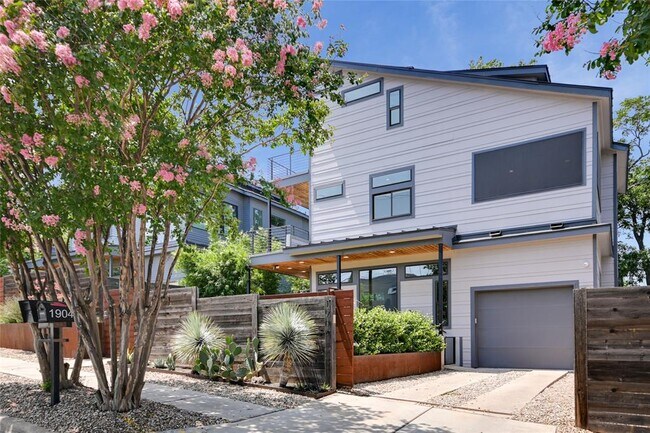 property at 1904 S L Davis Ave