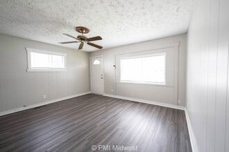 3748 N Hawthorne Ln in Indianapolis, IN - Building Photo - Building Photo