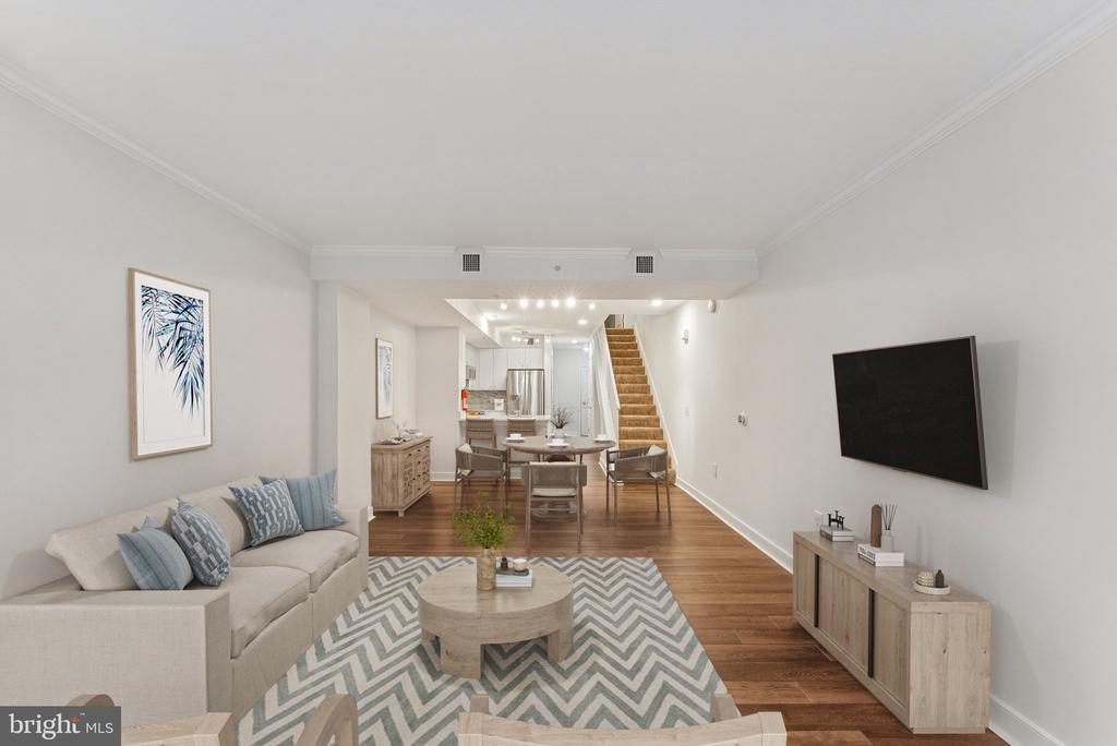 616 E St NW in Washington, DC - Building Photo