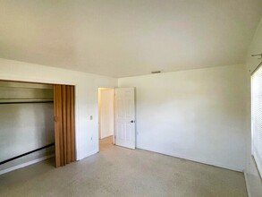 1916 Flamingo Dr in North Fort Myers, FL - Building Photo - Building Photo