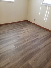 5730 N 91st St in Milwaukee, WI - Foto de edificio - Building Photo