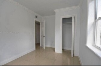 5291 NE 17th Ave in Pompano Beach, FL - Building Photo - Building Photo