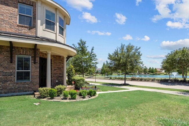 726 Imperial Blvd in Sugar Land, TX - Building Photo - Building Photo