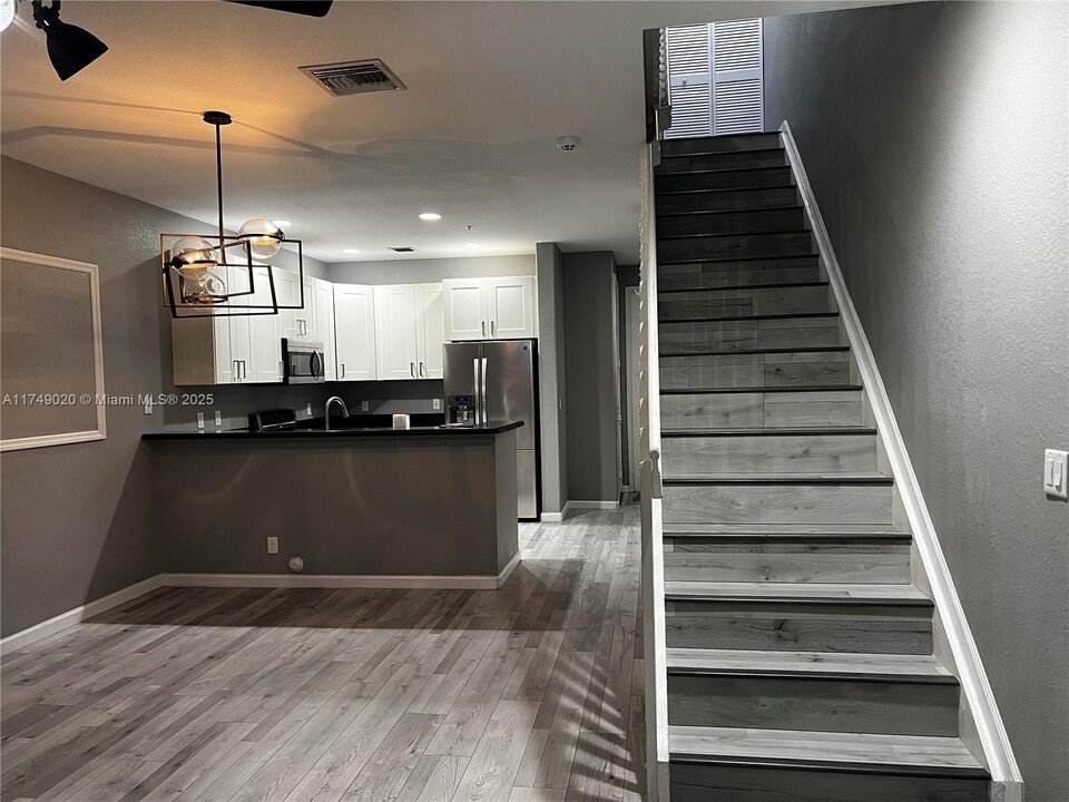 3535 NW 14th Ct in Lauderhill, FL - Building Photo
