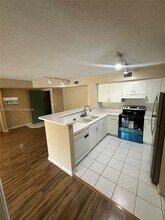4828 N State Rd 7 in Coral Springs, FL - Building Photo - Building Photo