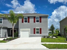 2723 Golden Trout Ln in Edgewater, FL - Building Photo