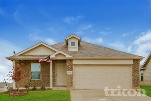 8301 Bell Rdg Ln in Fort Worth, TX - Building Photo