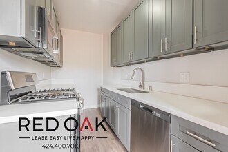 238 S Mariposa Ave in Los Angeles, CA - Building Photo - Building Photo