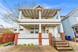 3111 W 90th St in Cleveland, OH - Building Photo