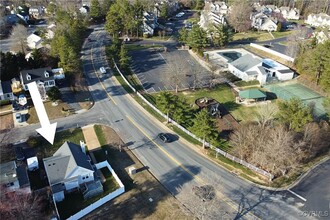 6141 Winding Hills Dr in Mechanicsville, VA - Foto de edificio - Building Photo