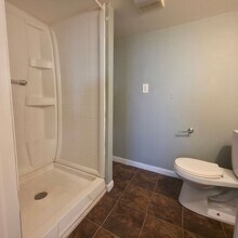 13616 Sprecher Ave in Cleveland, OH - Building Photo - Building Photo