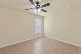 3022 SW 15th Pl in Cape Coral, FL - Building Photo - Building Photo