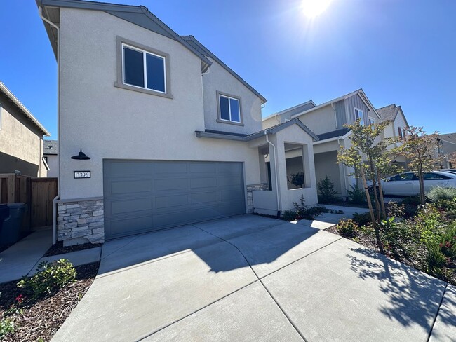 property at 3396 Shaker Wy