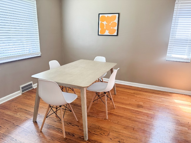 16927 Chandler Park Dr in Detroit, MI - Building Photo - Building Photo