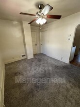 1727 S 13th St in Lincoln, NE - Foto de edificio - Building Photo