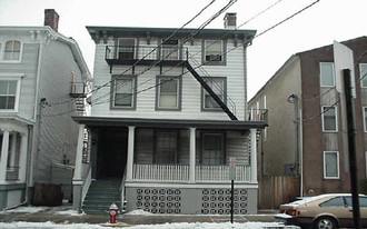 108 Bayard St Apartments