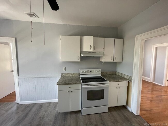 358 Grand St in Bridgeport, CT - Building Photo - Building Photo