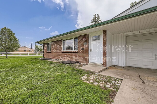 property at 5870 W 5th Ave