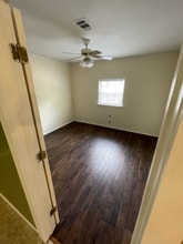 531 Euclid St in Cleburne, TX - Foto de edificio - Building Photo