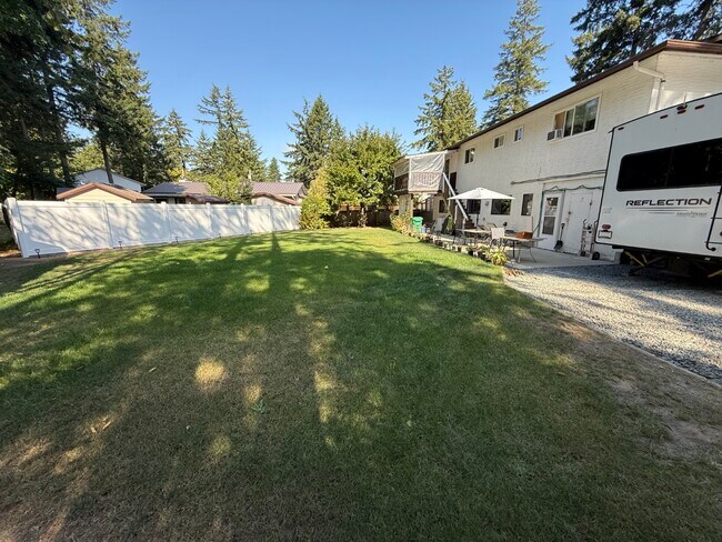 2675 Labieux Rd in Nanaimo, BC - Building Photo - Building Photo