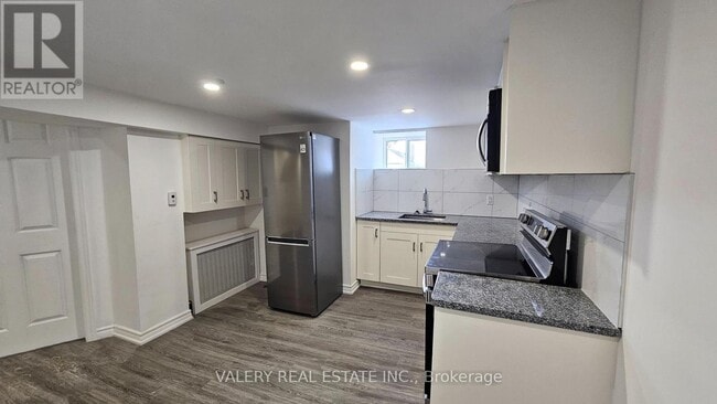 property at 55 Richardson Ave