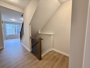 532 Promontory Pl in Ottawa, ON - Building Photo - Building Photo