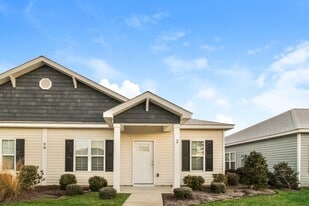 60 Highland Forest Cir in Shallotte, NC - Building Photo