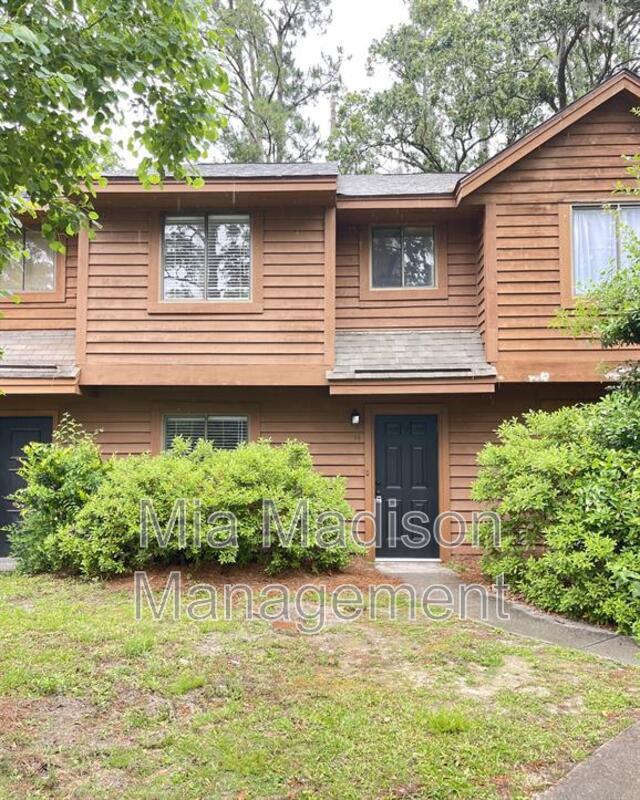property at 10710 Egmont Rd