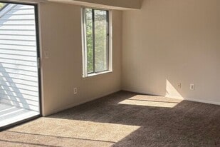 Sparrow Wood in Ann Arbor, MI - Building Photo