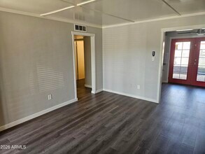 324 W Pasadena Ave in Phoenix, AZ - Building Photo - Building Photo