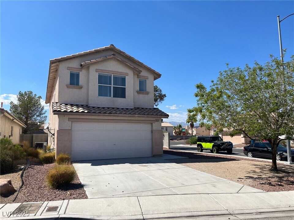 5531 Doubleday St in Las Vegas, NV - Building Photo
