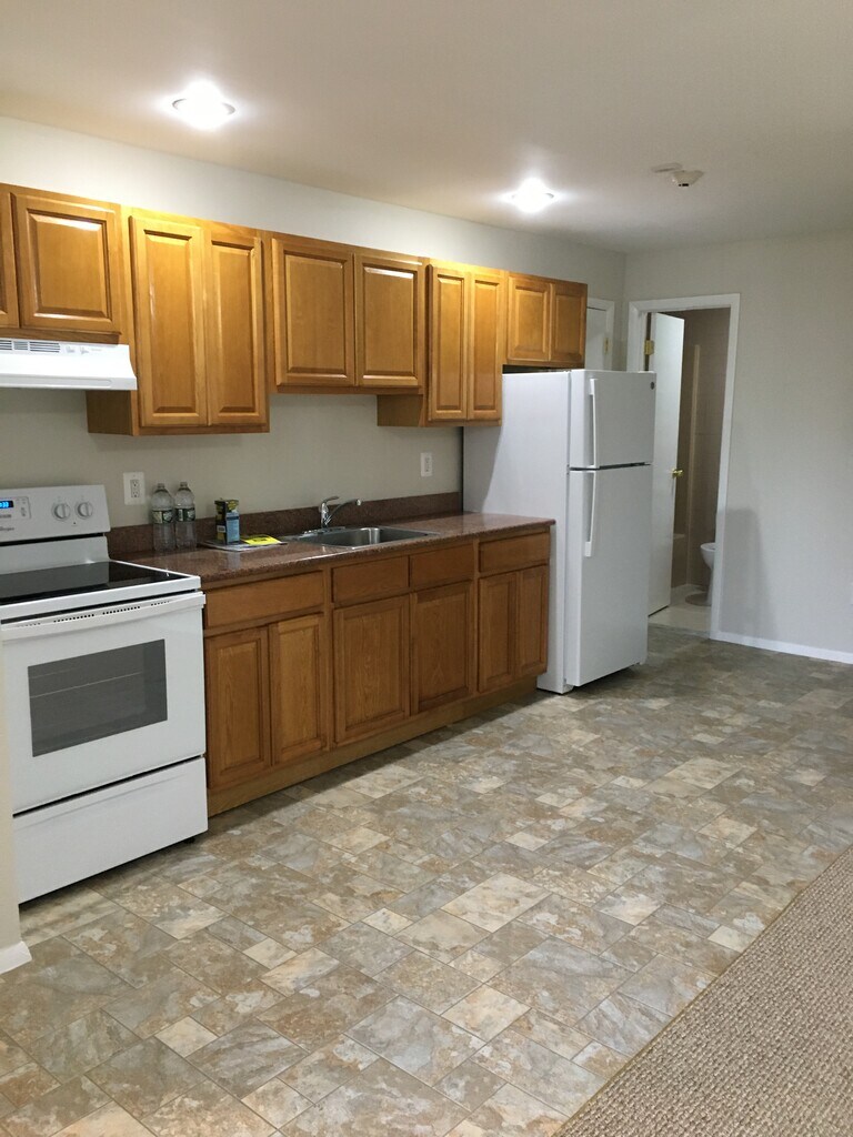 Manor Park V Apartments Senior 55+ West Babylon, NY Apartments For Rent