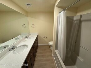 1312 S Main Ave in Taylor, PA - Building Photo - Building Photo