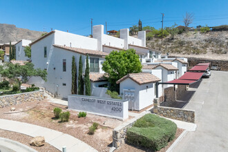 Camelot West Estates in El Paso, TX - Building Photo - Building Photo