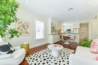 107 1/2 Inman St, Unit 2 in Cambridge, MA - Building Photo - Building Photo