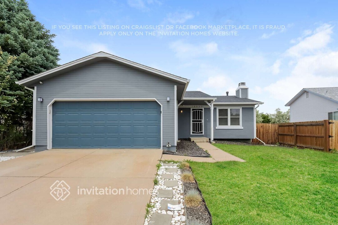 18933 E Gunnison Pl in Aurora, CO - Building Photo