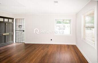 4078 Meadow Dr in Memphis, TN - Building Photo - Building Photo