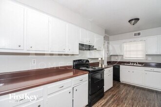 5191 Kingswood Cove in Memphis, TN - Building Photo - Building Photo
