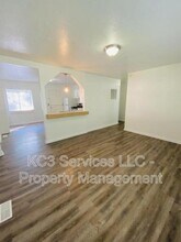 9303 Stark Ave in Kansas City, MO - Building Photo - Building Photo