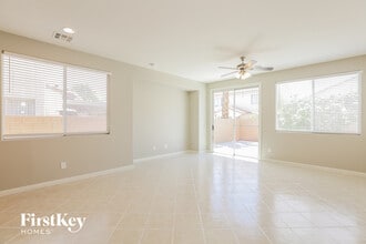 8237 Cassis Ct in Las Vegas, NV - Building Photo - Building Photo