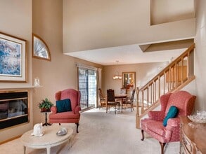 10906 Oregon Ave S in Bloomington, MN - Building Photo - Building Photo