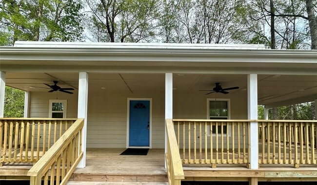 property at 27835 Country Colony Dr