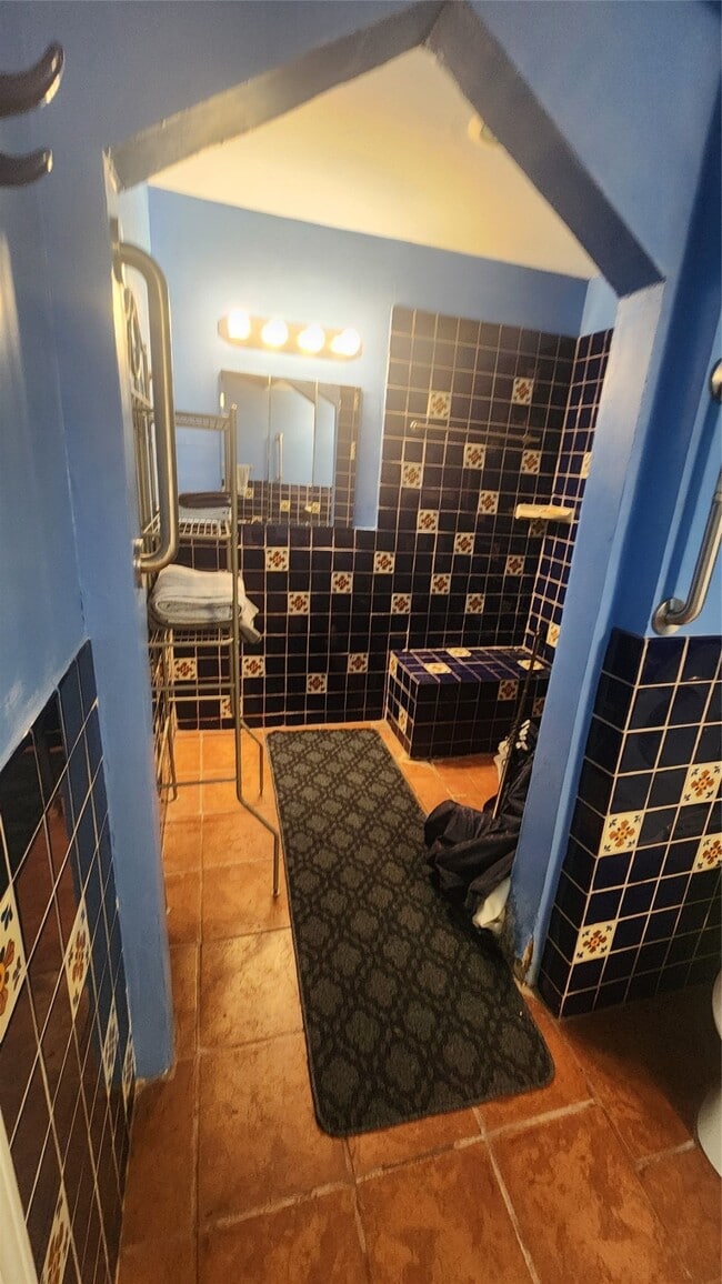 property at 2317 Southgate Blvd