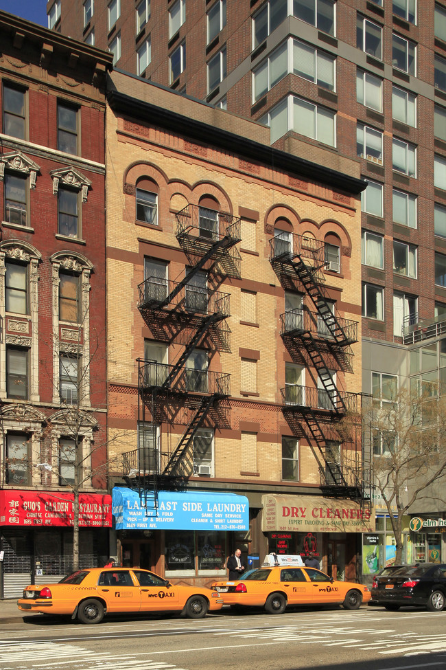 1689-1691 First Ave in New York, NY - Building Photo - Building Photo