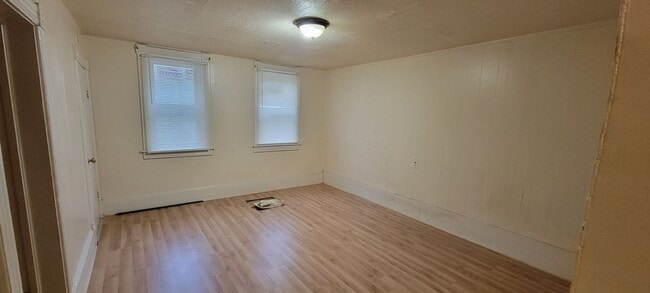 property at 2012-2014-2014 W Lincoln Ave