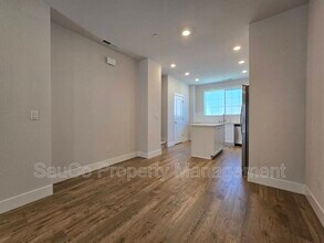 16063 NW Pristine Ln in Portland, OR - Building Photo - Building Photo