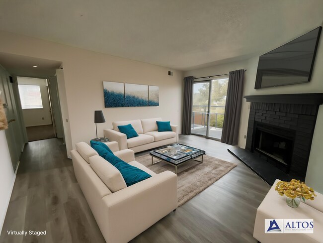 1094 S Dearborn St in Aurora, CO - Building Photo - Building Photo