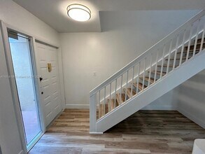 1325 NW 124th Ave in Pembroke Pines, FL - Building Photo - Building Photo