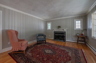 71 Wallace Row in Wallingford, CT - Building Photo - Building Photo