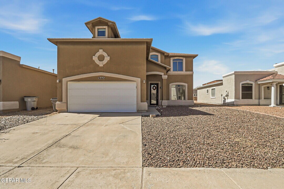 3165 Sarina Cir in El Paso, TX - Building Photo